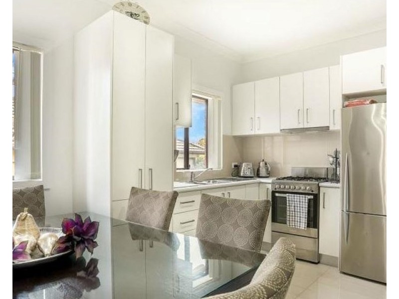 42 Harold Street, Mount Lewis NSW 2190