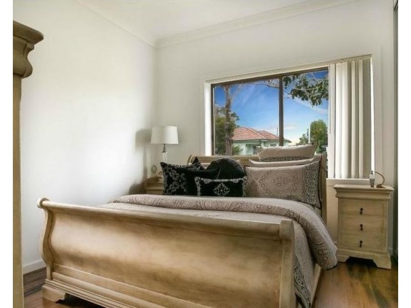 42 Harold Street, Mount Lewis NSW 2190