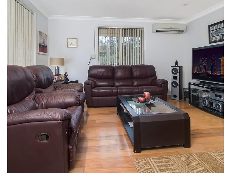 33a Leacocks Lane, Casula NSW 2170
