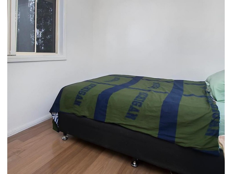 33a Leacocks Lane, Casula NSW 2170