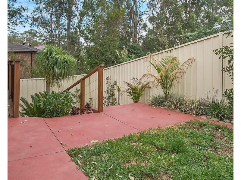 33a Leacocks Lane, Casula NSW 2170