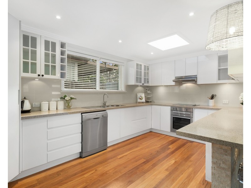 573 Henry Lawson Drive, East Hills NSW 2213