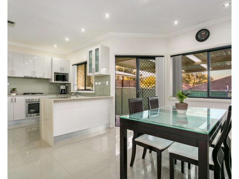 3a  Eileen Street, Picnic Point NSW 2213