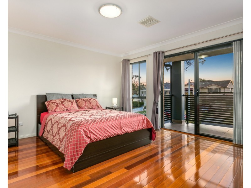 3a  Eileen Street, Picnic Point NSW 2213