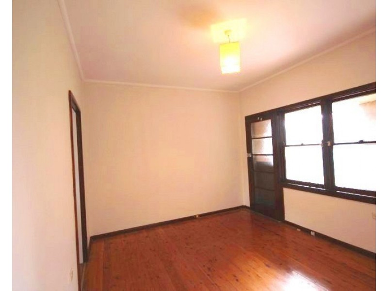 1/8 Callaghan Street, Ryde NSW 2112