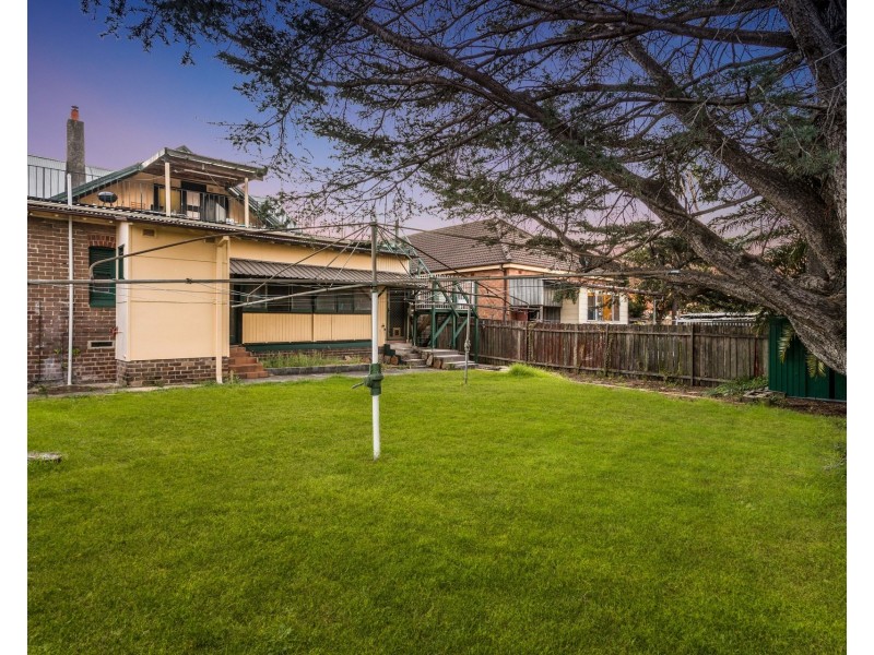 100 Lucas Road, Burwood NSW 2134