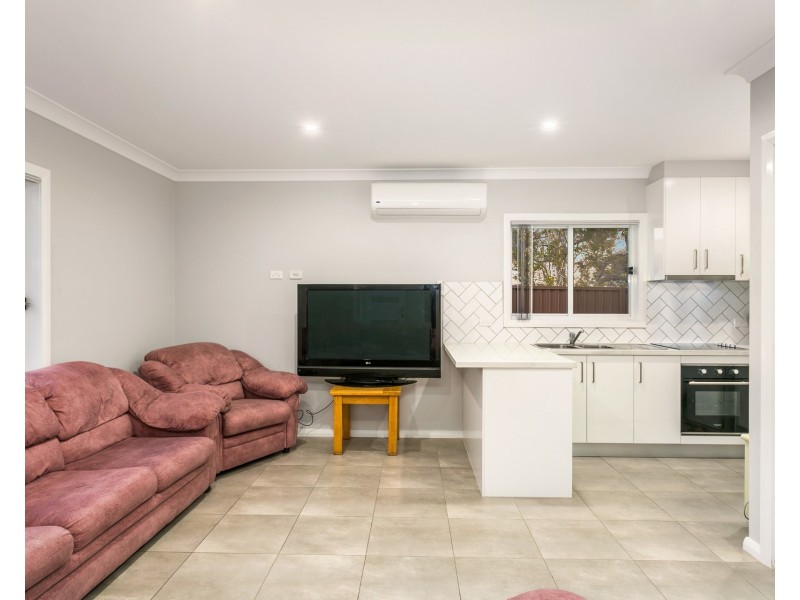 4 Fifth Avenue, Condell Park NSW 2200