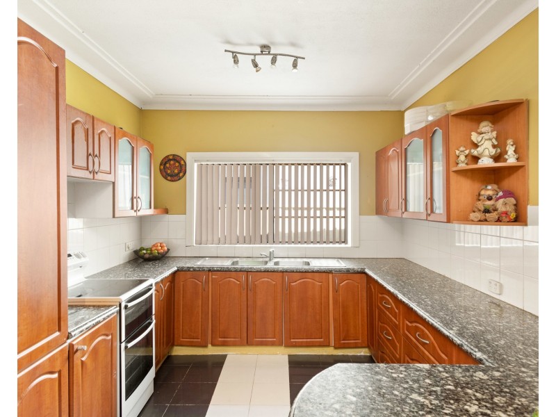 54 Water Street, Belfield NSW 2191