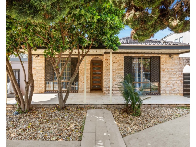 54 Water Street, Belfield NSW 2191