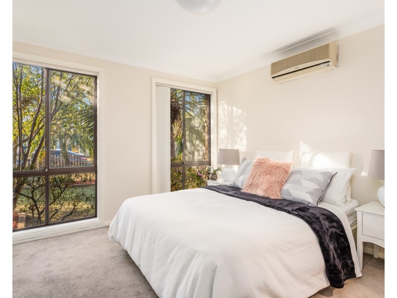 33 Haig Avenue, Georges Hall NSW 2198