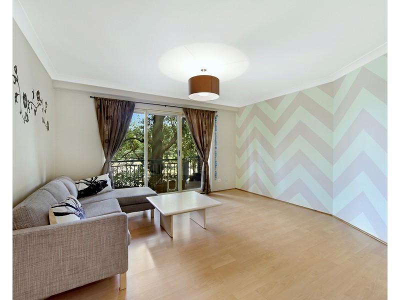 16/5-9 Marlene Crescent, Greenacre NSW 2190