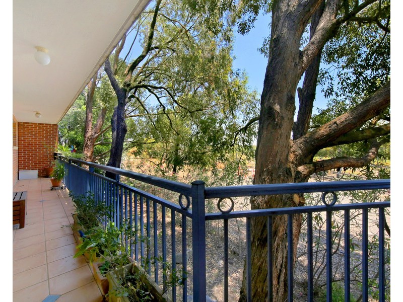 16/5-9 Marlene Crescent, Greenacre NSW 2190