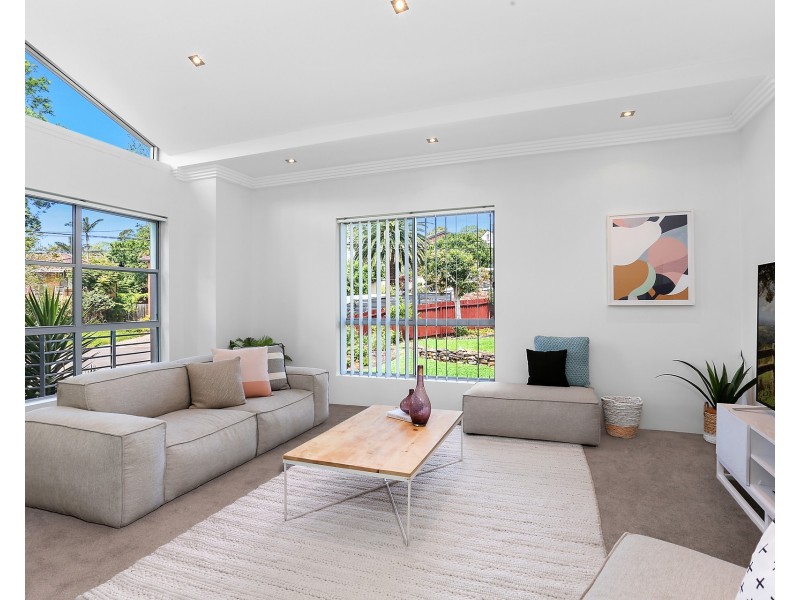 14 Anembo Avenue, Georges Hall NSW 2198