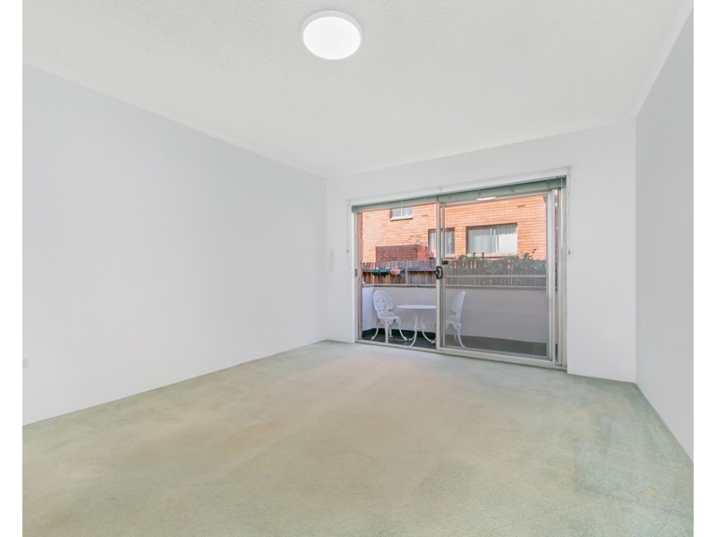 4/4 Mooney Street, Strathfield South NSW 2136