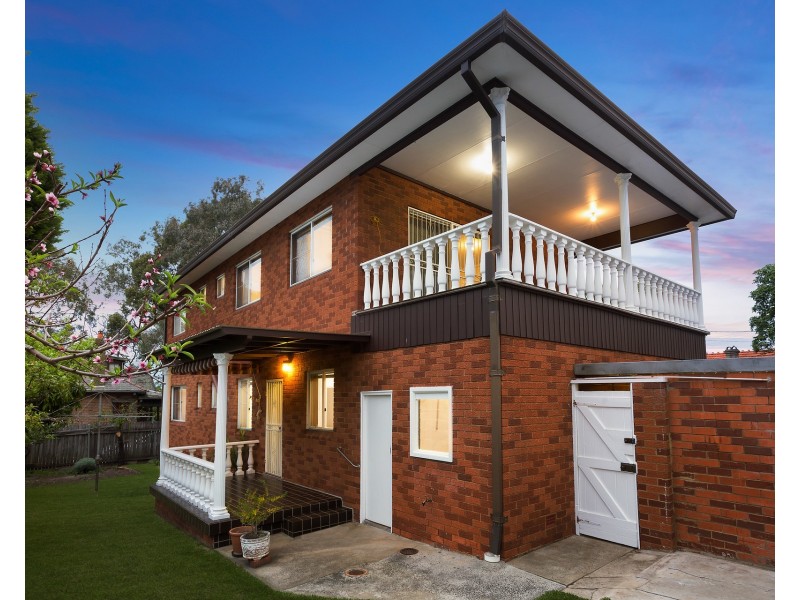 33 Wyatt Avenue, Burwood NSW 2134