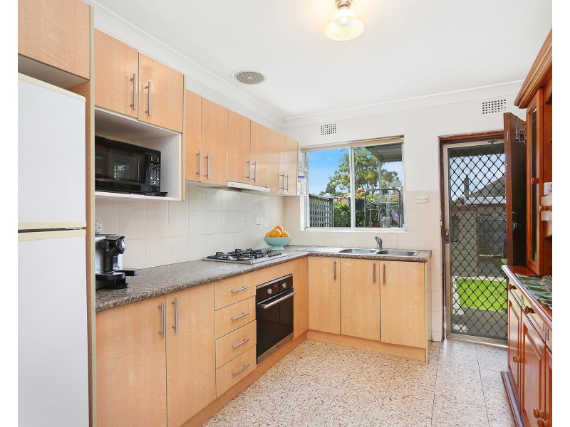 28 Weldon Street, Burwood NSW 2134