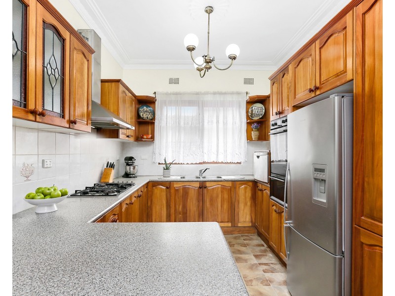 2 Hydebrae Street, Strathfield NSW 2135