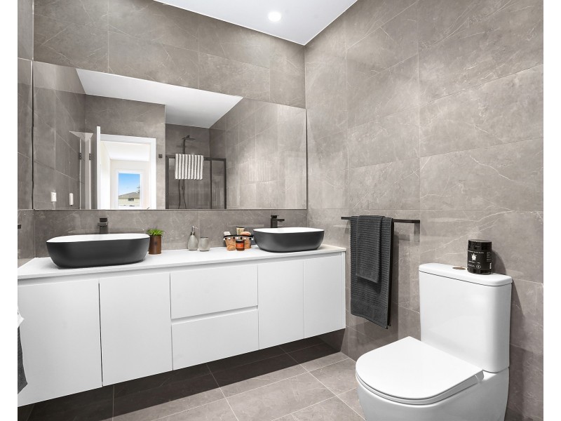 1 Bligh Close, Georges Hall NSW 2198