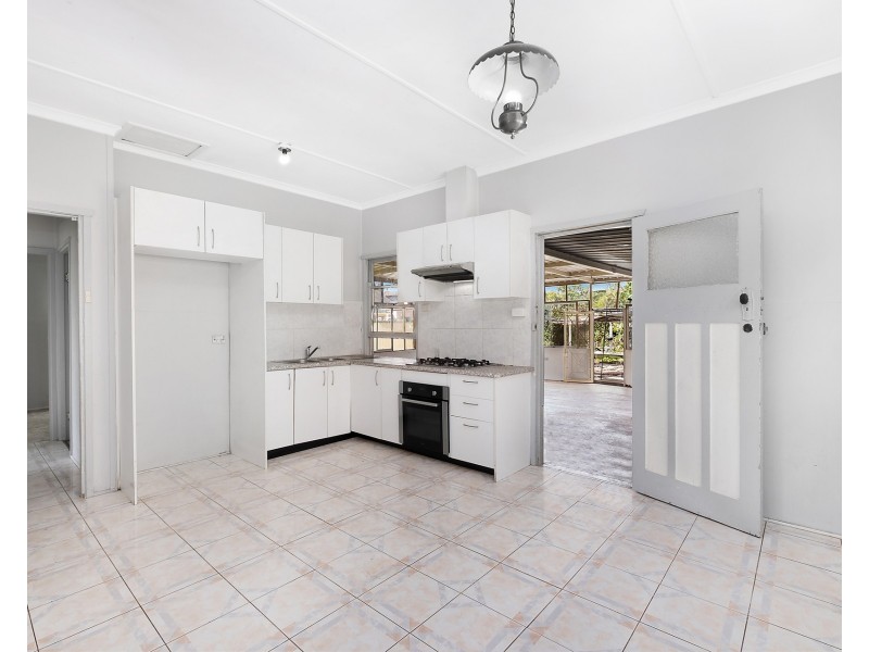 98 Louis Street, Granville NSW 2142