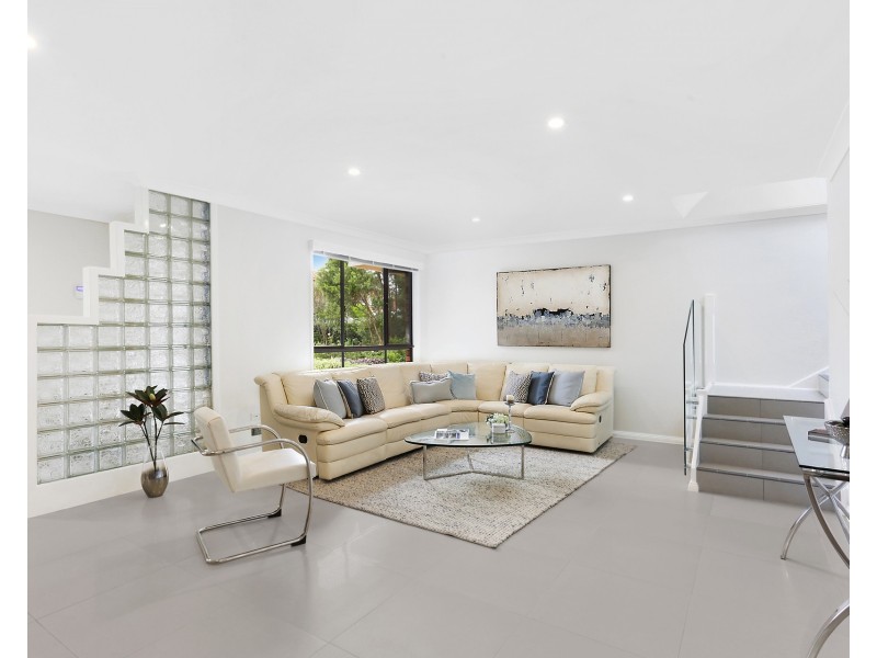 13 Keswick Street, Georges Hall NSW 2198