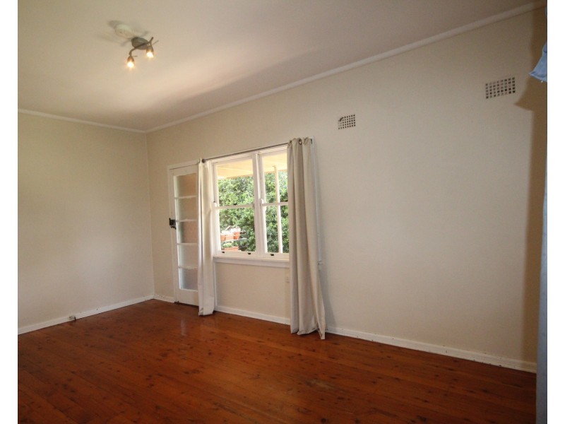 4/8 Callaghan Street, Ryde NSW 2112