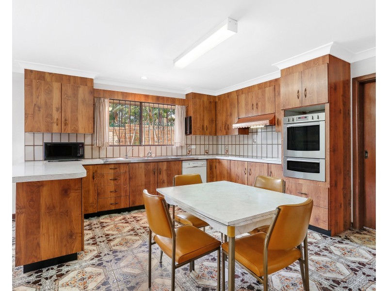 15 Foley Street, Georges Hall NSW 2198