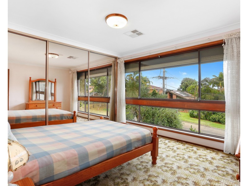 15 Foley Street, Georges Hall NSW 2198