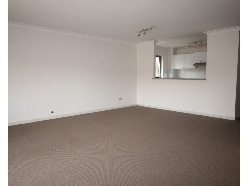 1/9 Thorpe Avenue, Liberty Grove NSW 2138