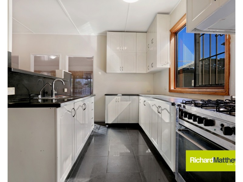 4 Fenwick Street, Yagoona NSW 2199