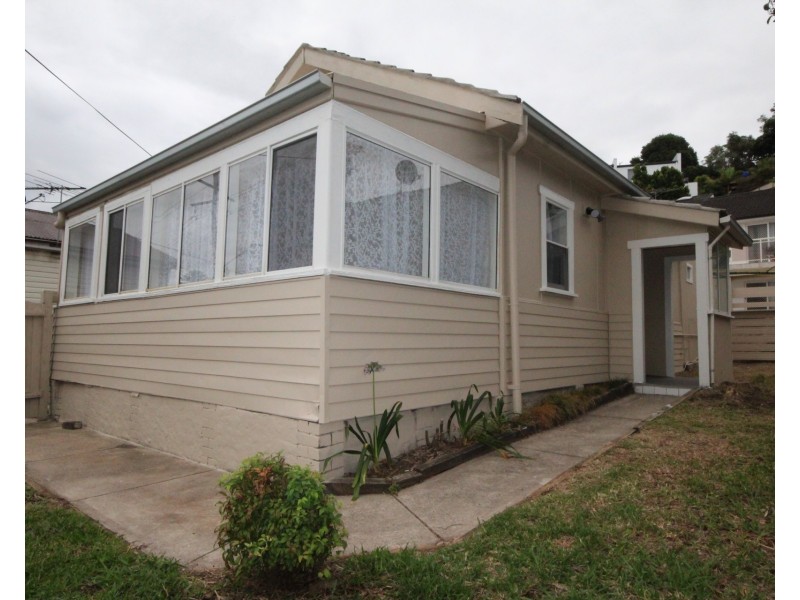 30 Old Pittwater Road, Brookvale NSW 2100