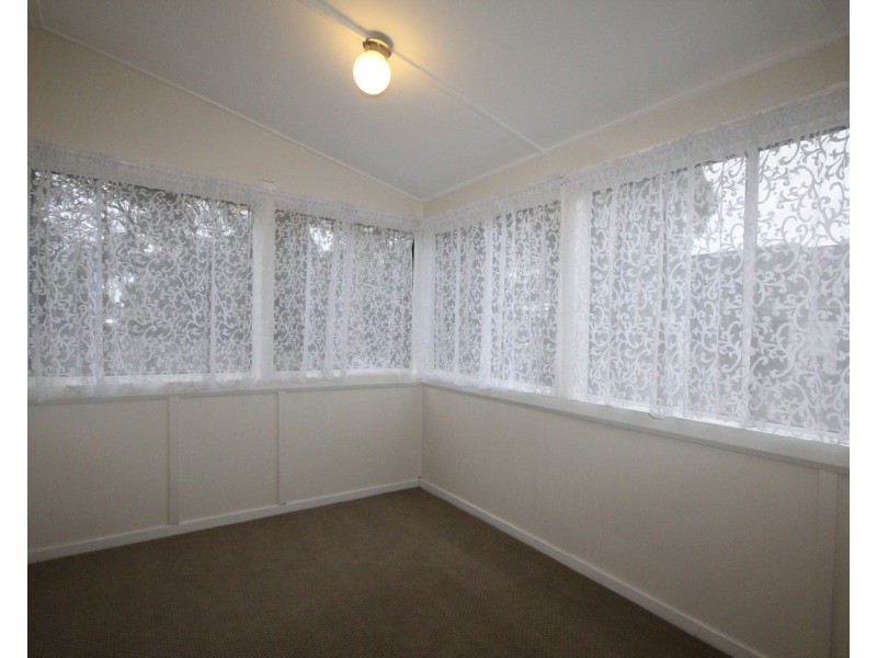 30 Old Pittwater Road, Brookvale NSW 2100