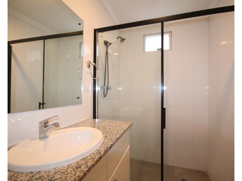 30 Old Pittwater Road, Brookvale NSW 2100