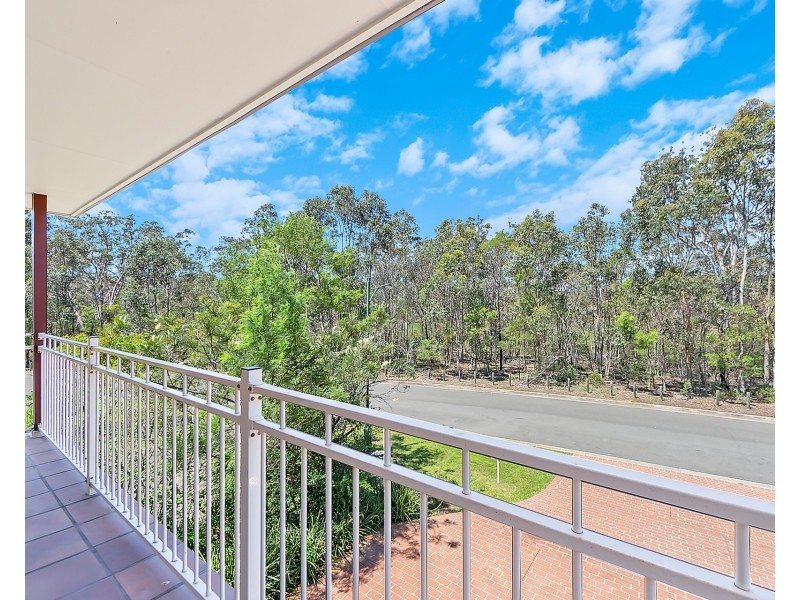 30B Fullerton Circuit, St Helens Park NSW 2560
