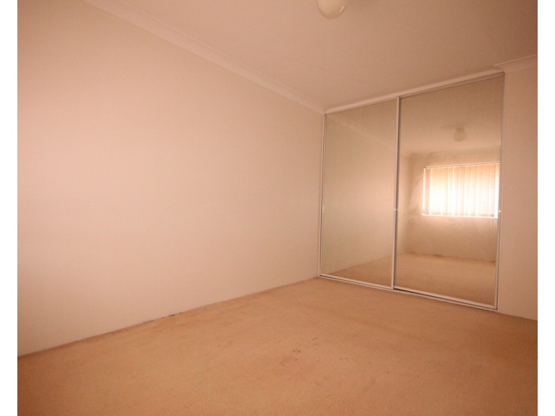 10/81 Bellevue Avenue, Georges Hall NSW 2198