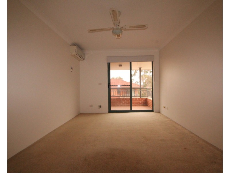 10/81 Bellevue Avenue, Georges Hall NSW 2198