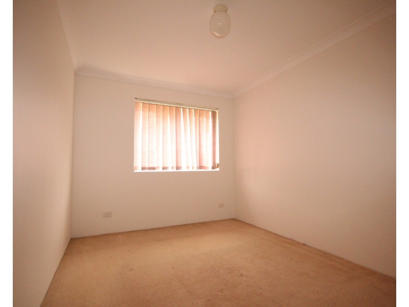 10/81 Bellevue Avenue, Georges Hall NSW 2198