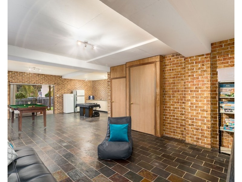 66 Sturt Avenue, Georges Hall NSW 2198