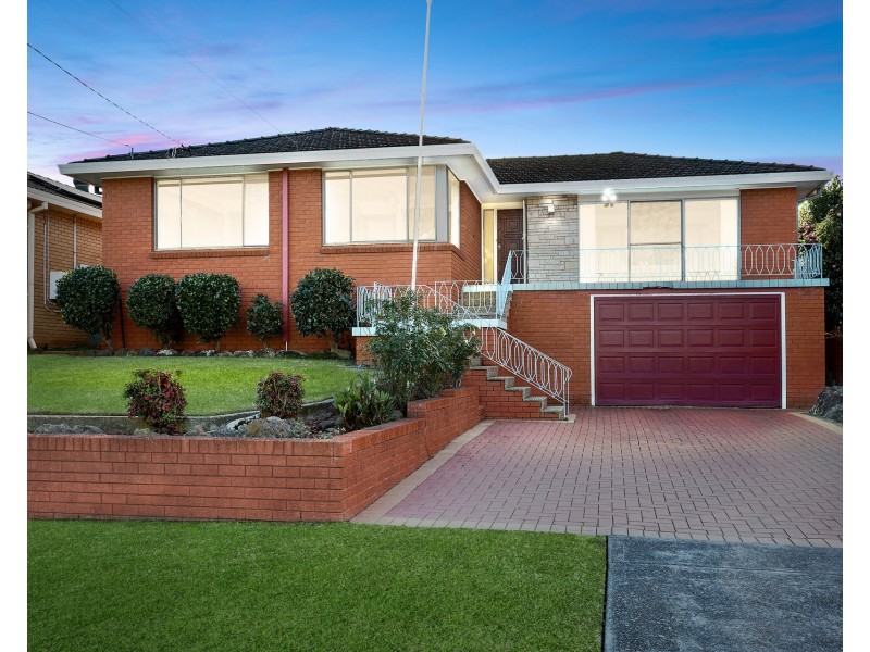 15 Talinga Avenue, Georges Hall NSW 2198