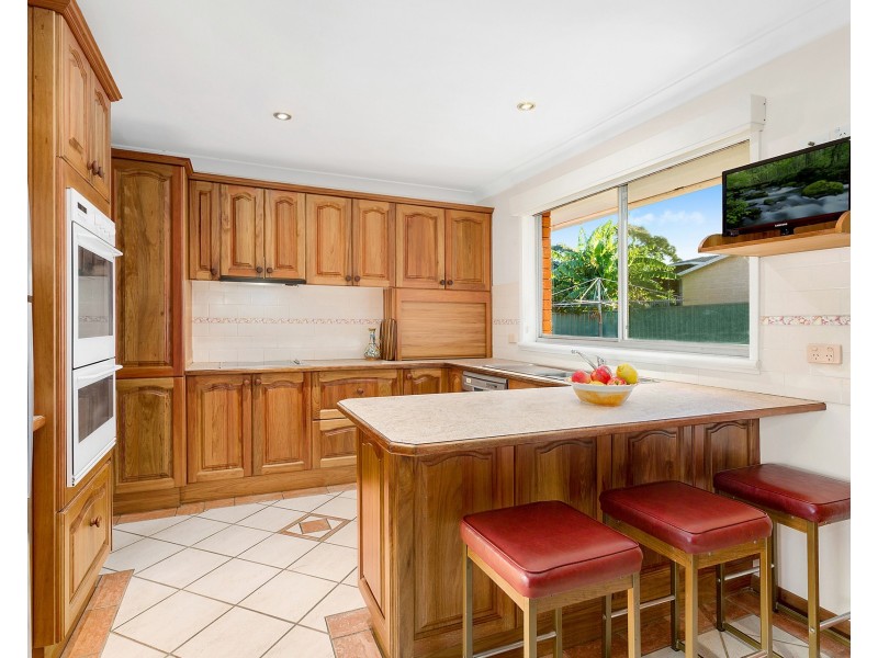 15 Talinga Avenue, Georges Hall NSW 2198