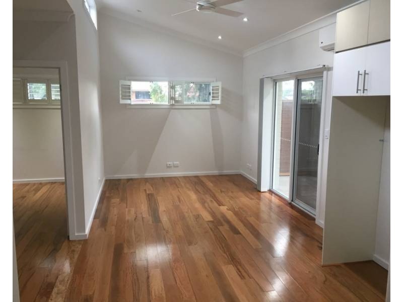 71a Burlington Road, Homebush NSW 2140