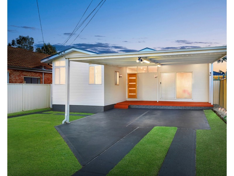 3 Ashcroft Street, Georges Hall NSW 2198