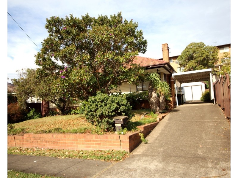 2 Petty Avenue, Yagoona NSW 2199