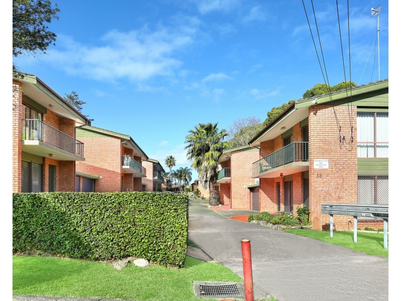 10/18 Chiswick Road, Greenacre NSW 2190