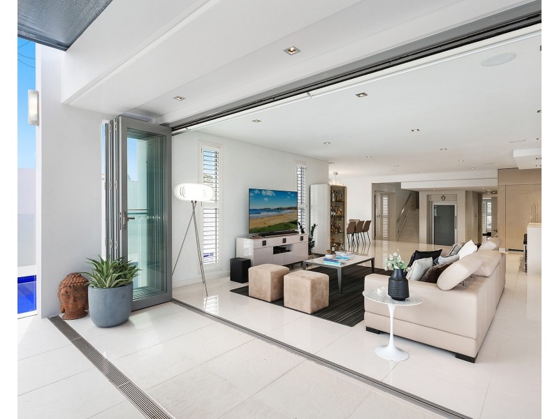 30 Elphinstone Street, Cabarita NSW 2137