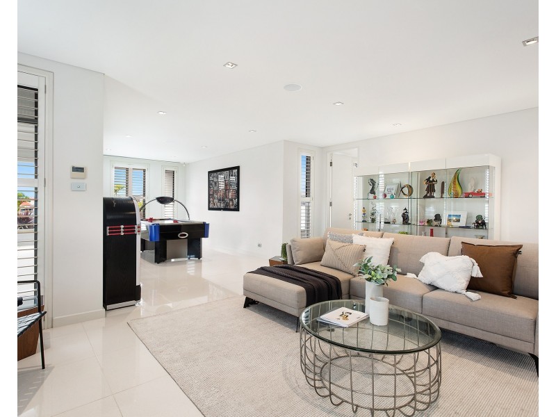 30 Elphinstone Street, Cabarita NSW 2137