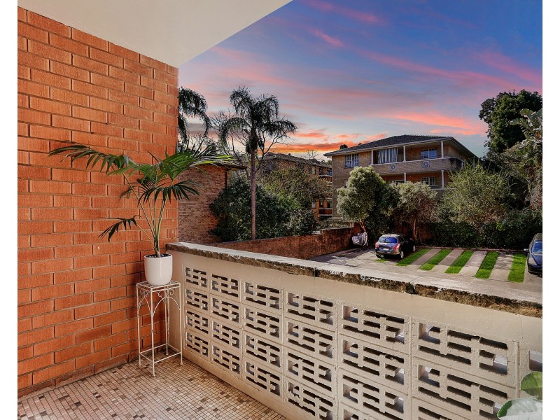 2/96 Victoria Street, Ashfield NSW 2131