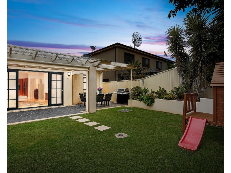 1/22 Balmoral Crescent, Georges Hall NSW 2198