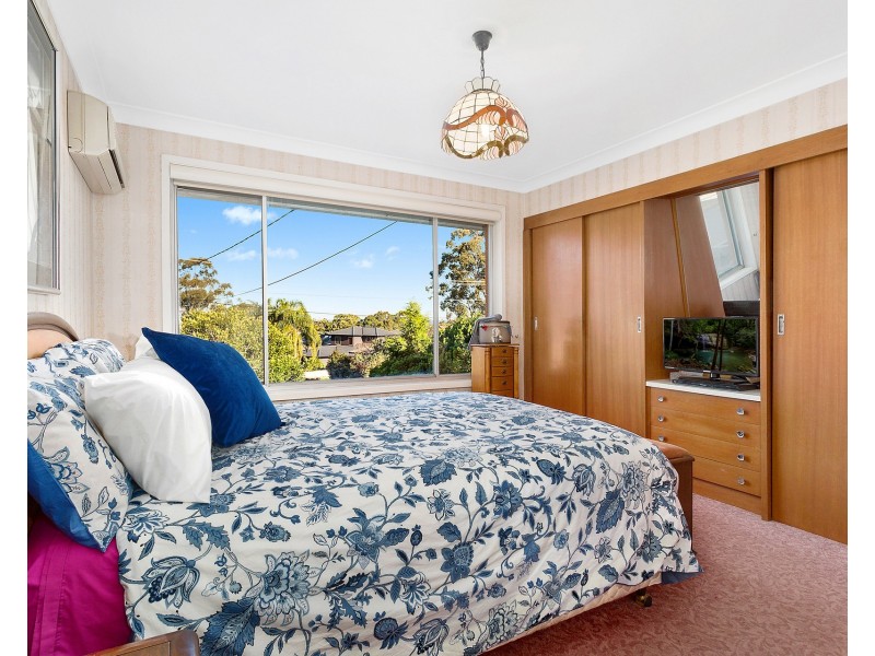 15 Talinga Avenue, Georges Hall NSW 2198