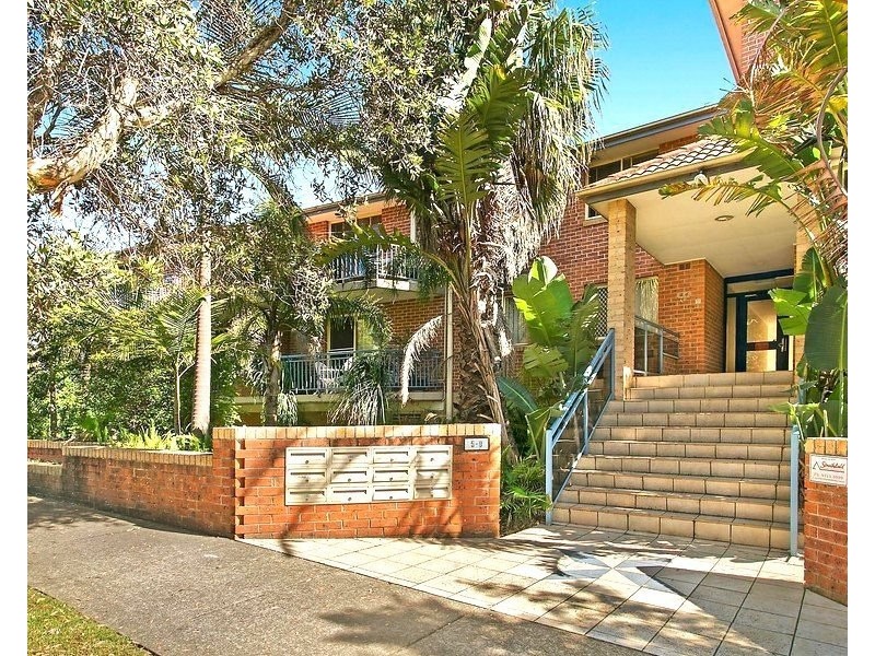 13/5-9 Marlene Crescent, Greenacre NSW 2190