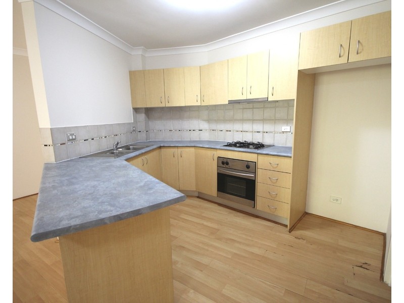 13/5-9 Marlene Crescent, Greenacre NSW 2190